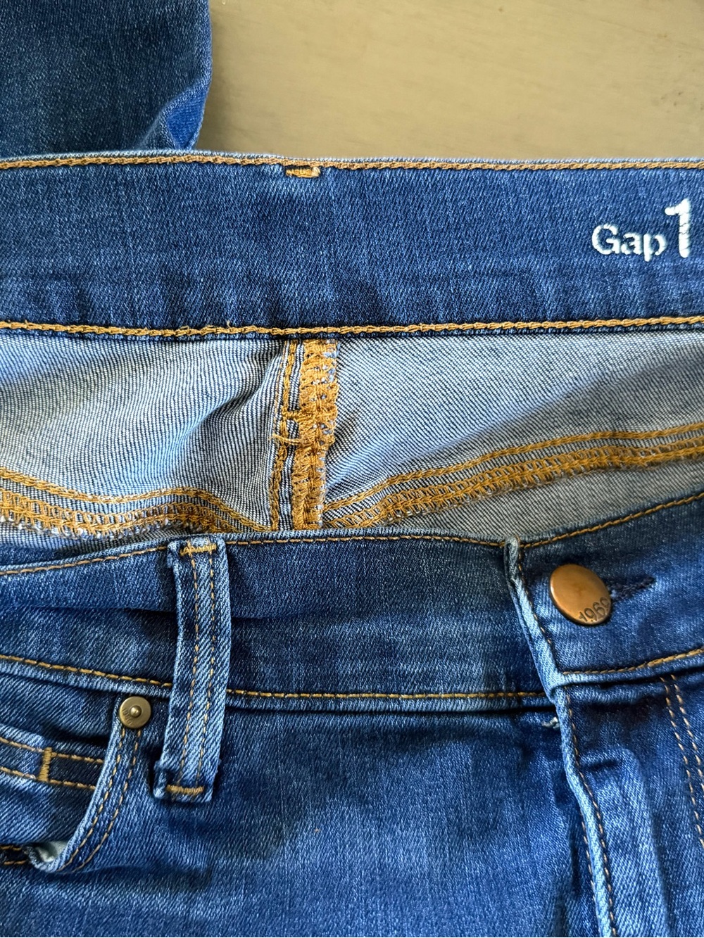 Gap Mid-Rise Dark Blue Women's Jeans 1969 size 33 R regular - Picture 3 of 4